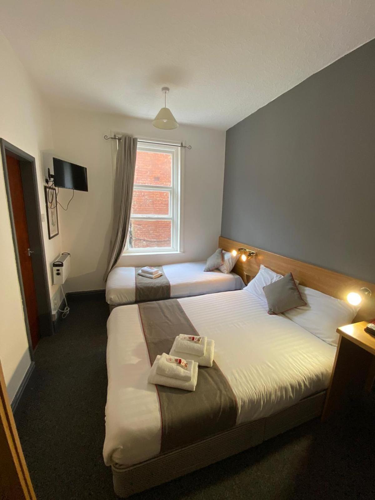 Alumhurst Hotel Blackpool Exterior photo